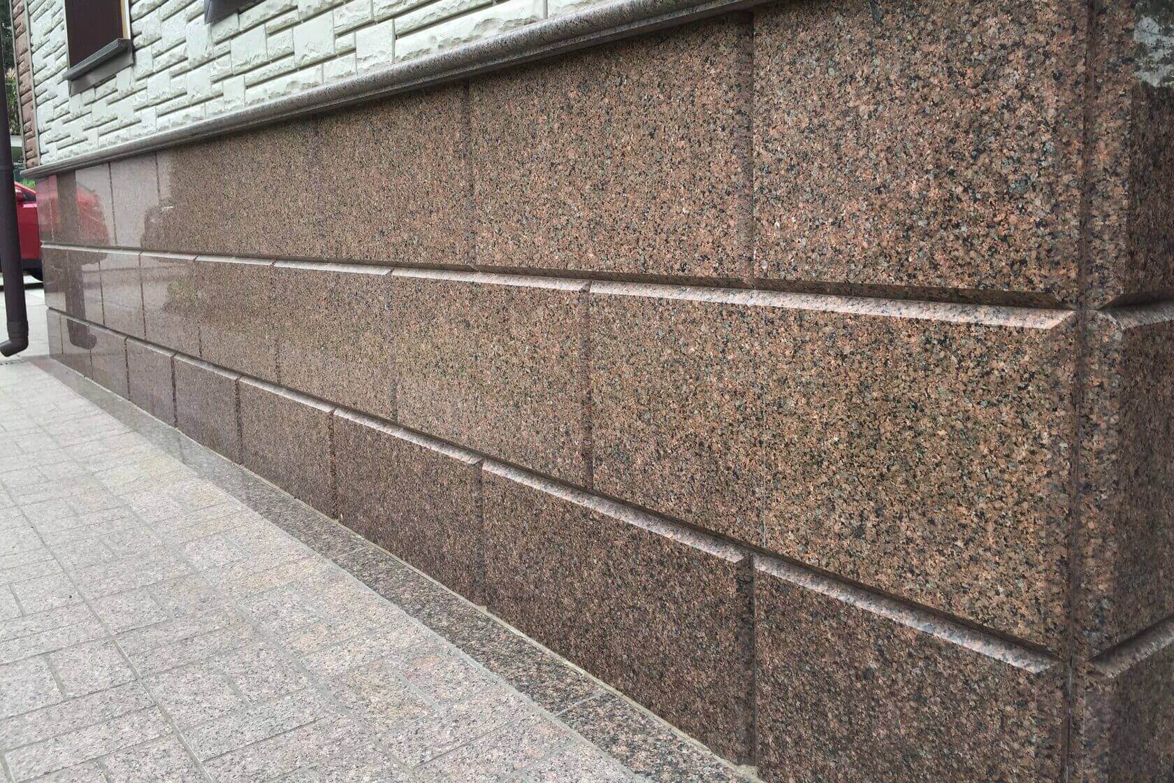 Куртинский гранит. Поставки напрямую от производителя в Владикавказе